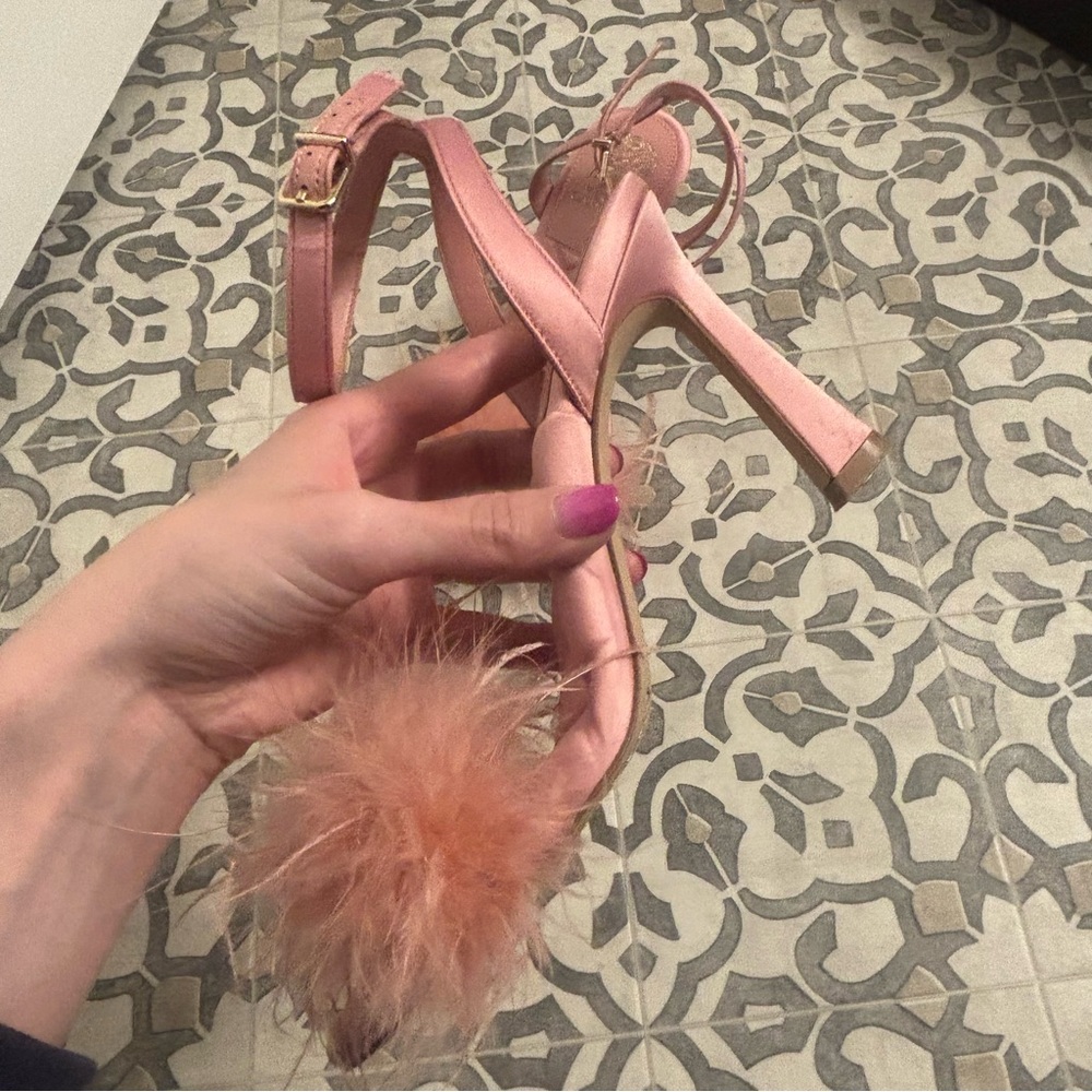 Vince Camuto | Blush “Penely” Feather Ankle-Strap Heels | Size 7 - Picture 7 of 16
